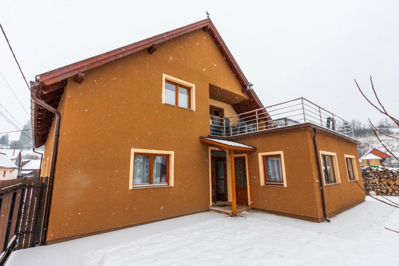 Erőss Kulcsosház Villa Szárhegy Kültér fotó